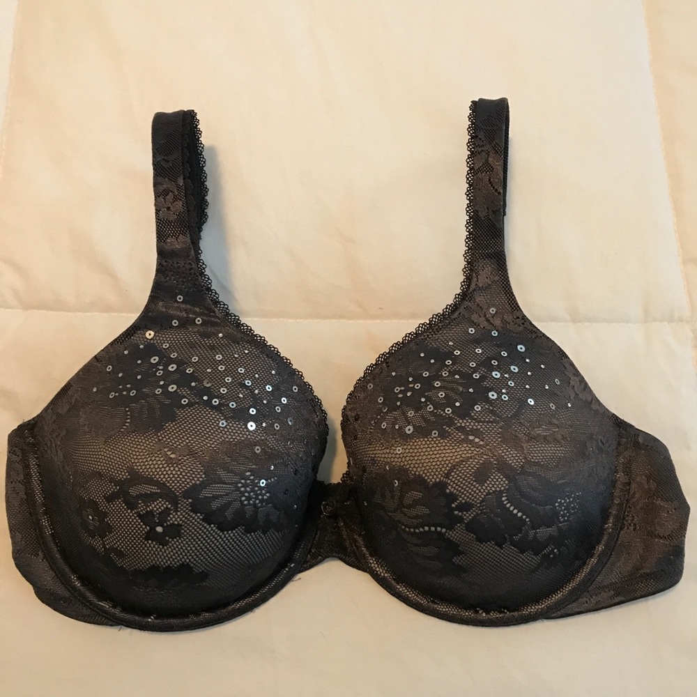 Like new 34D Victoria Secret grey sparkle bra
